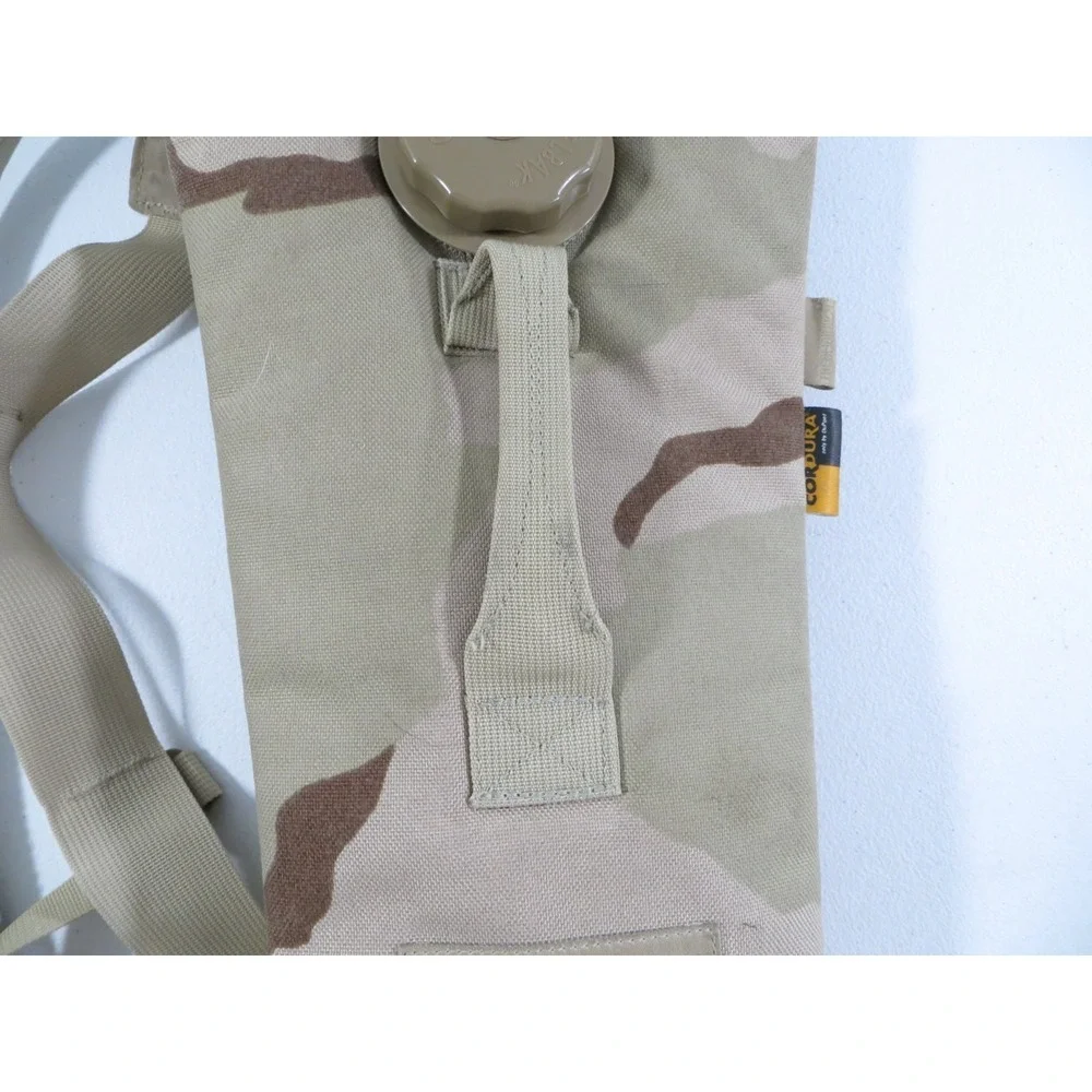 CamelBak ThermoBak‎ 2L 70oz Cordura Desert Camo Water Hydration Pack W/ Bladder